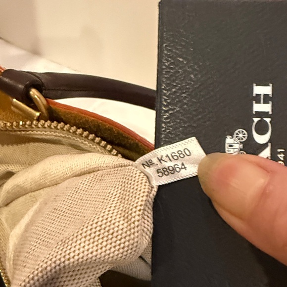 Coach 1941 Rogue 31 with Snakeskin Tea Rose this is NOT the 25 - Picture 11 of 15